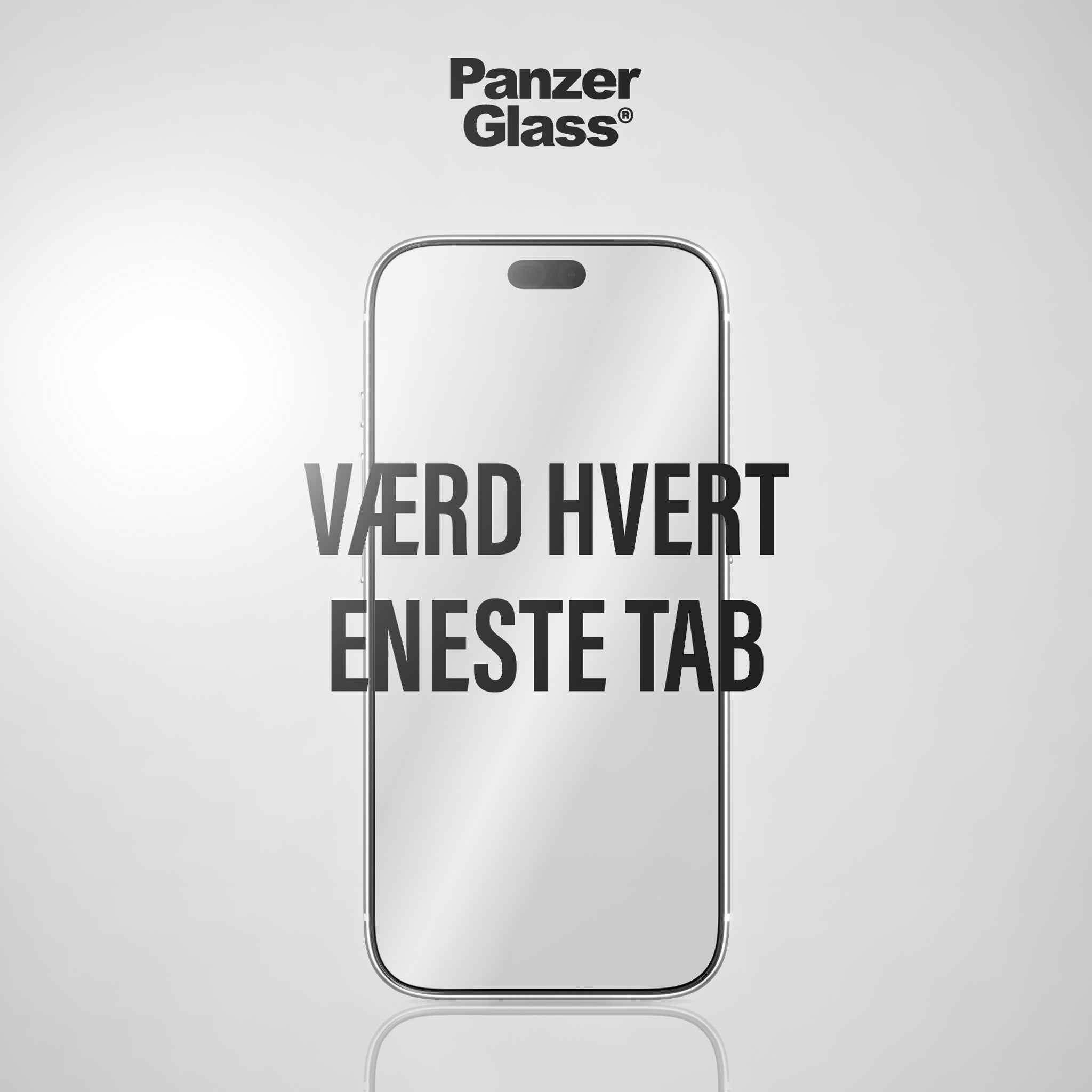 PanzerGlass® Skærmbeskyttelse iPhone 18 Pro | 17 Pro | Ultra-Wide Fit m. EasyAligner