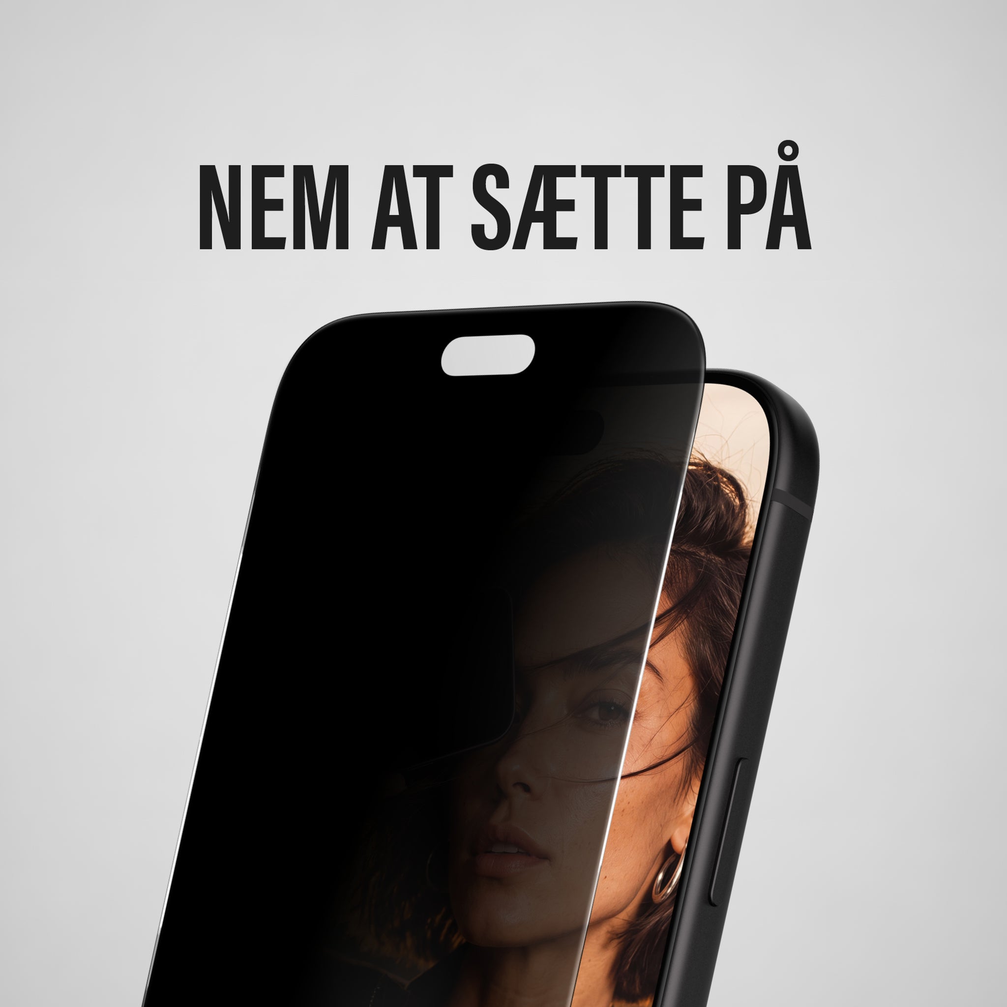 SAFE. by PanzerGlass® Privacy Skærmbeskyttelse iPhone 18 Pro Max | Ultra-Wide Fit m. EasyAligner