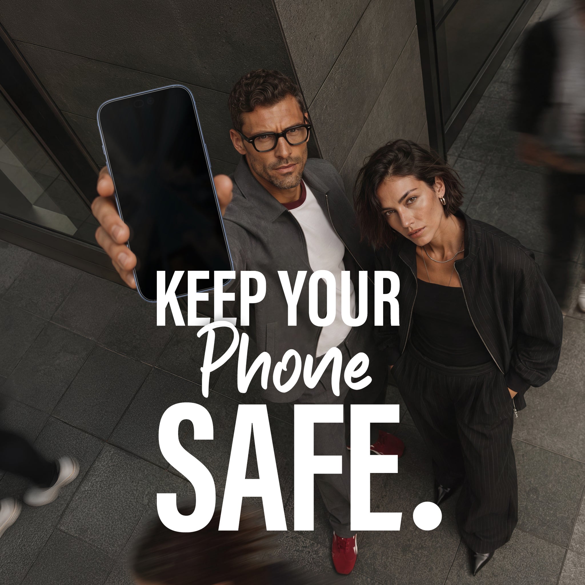 SAFE. by PanzerGlass® Privacy Skærmbeskyttelse iPhone 18 Pro | Ultra-Wide Fit m. EasyAligner